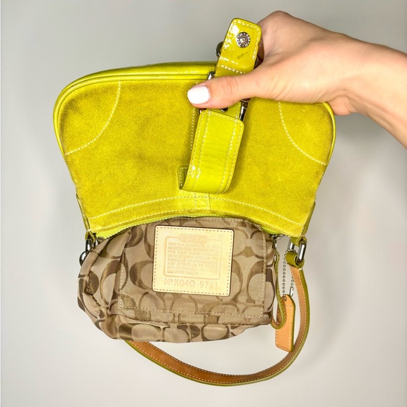 π Vintage Y2K Coach Demi Hampton Lime Green Mini Purse π - Picture 10 of 11